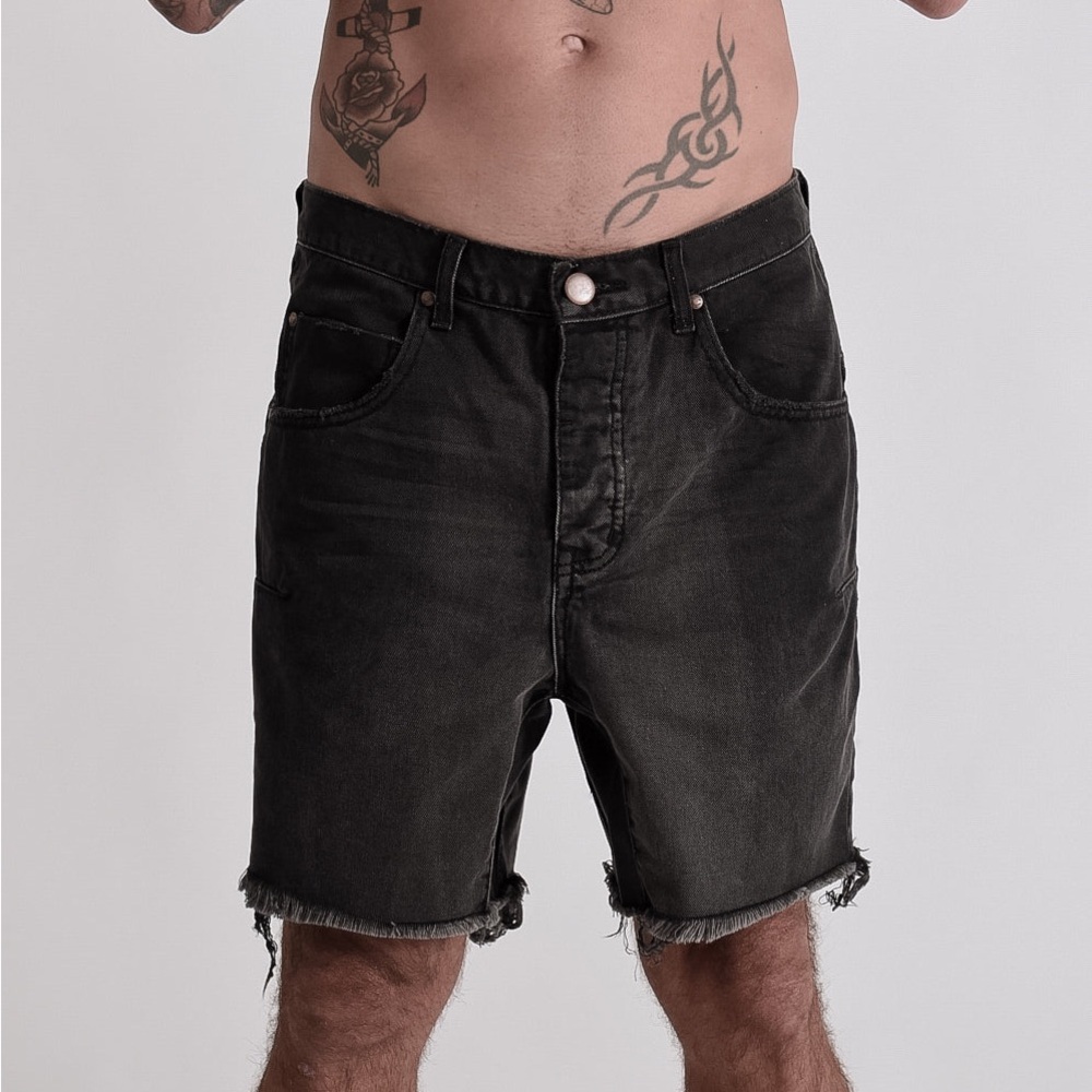 NWT MAN x ONE TEASPOON MENS SHORTS, SIZE 32 - Picture 3 of 15